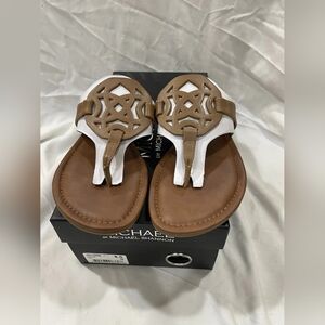 Michael Shannon Women's Tan and White Sandals
